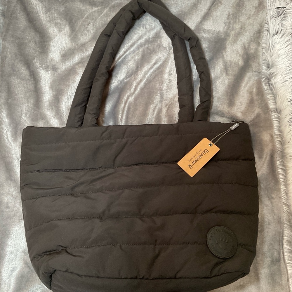 Bearpaw Women's Horizontal Quilted Tote Bag, Black new